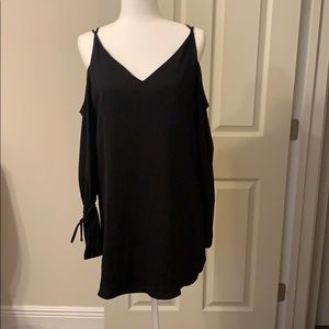 Black cut out shoulders from Blue Sparrow size S